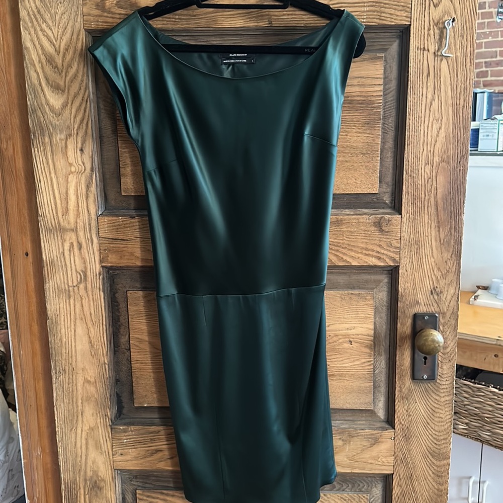 Club Monaco emerald Green satin dress